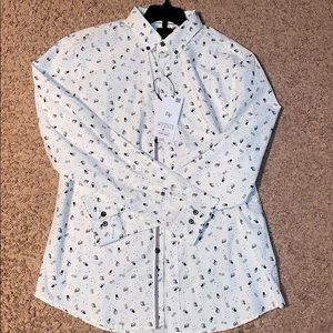 D&F long sleeve shirt.